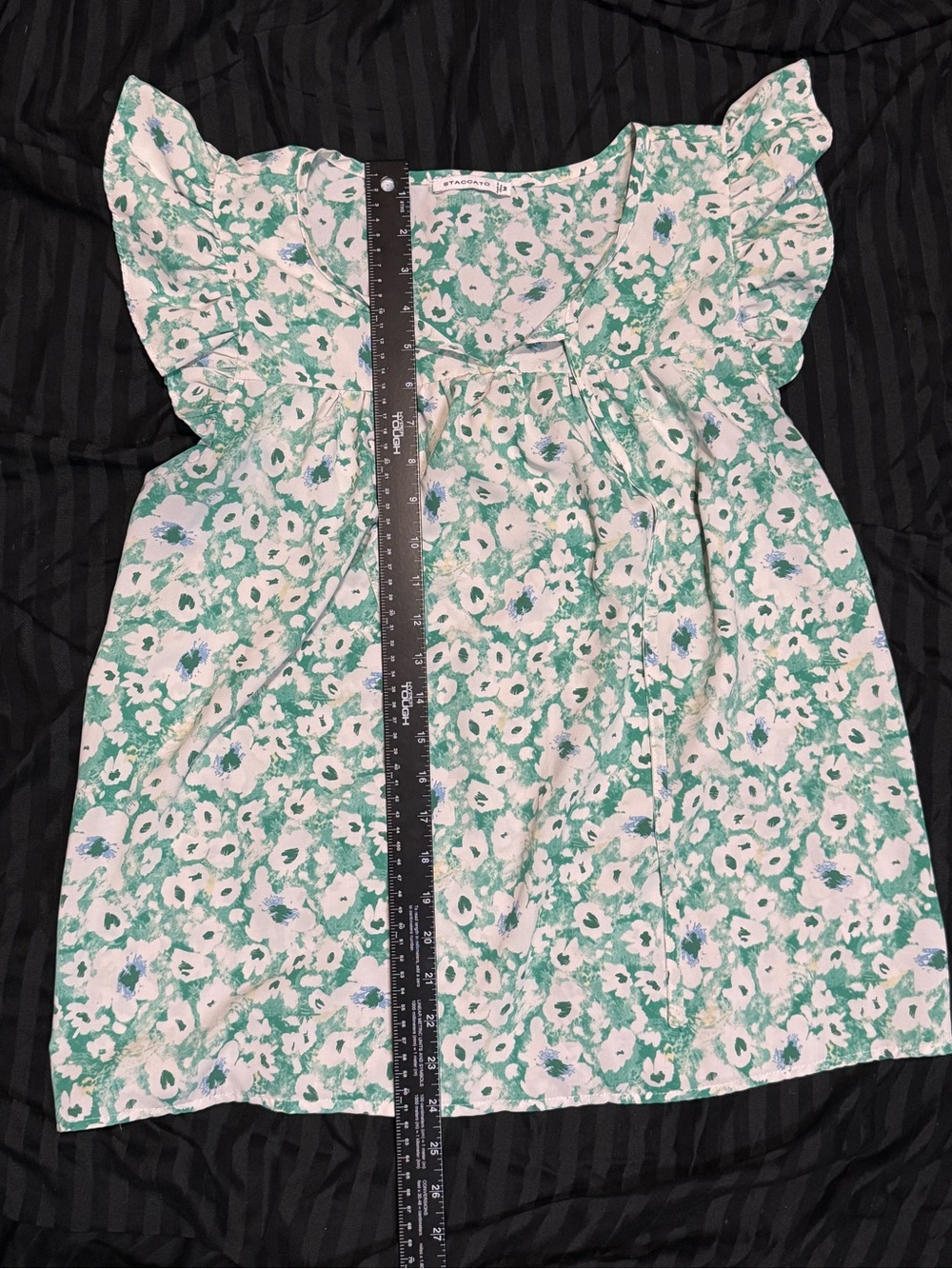 Staccato Mint Green Floral Flutter Sleeve Top